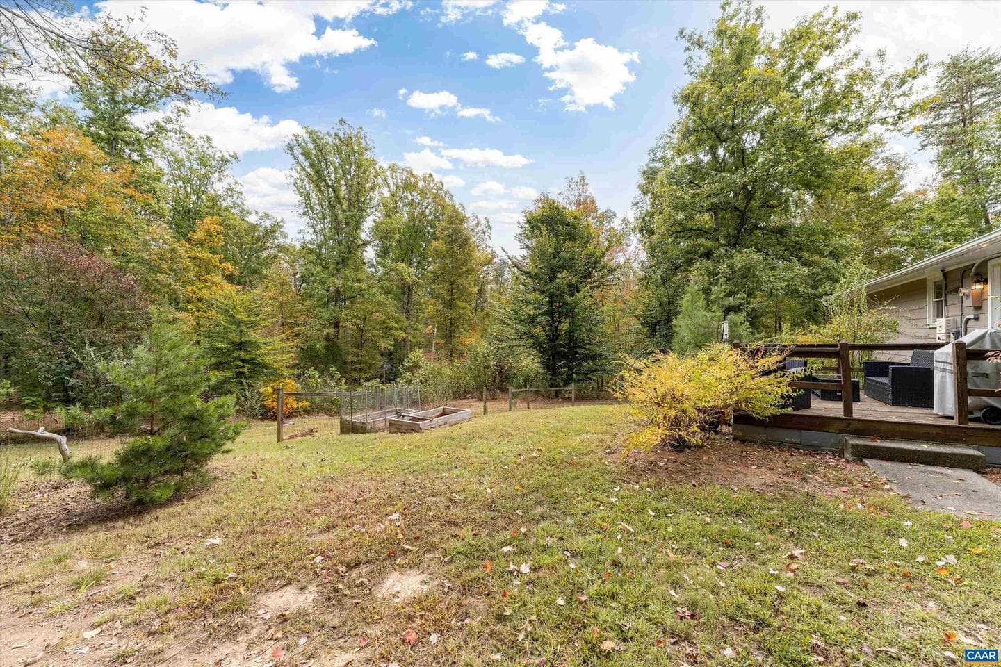2833 Milton Rd photo 38