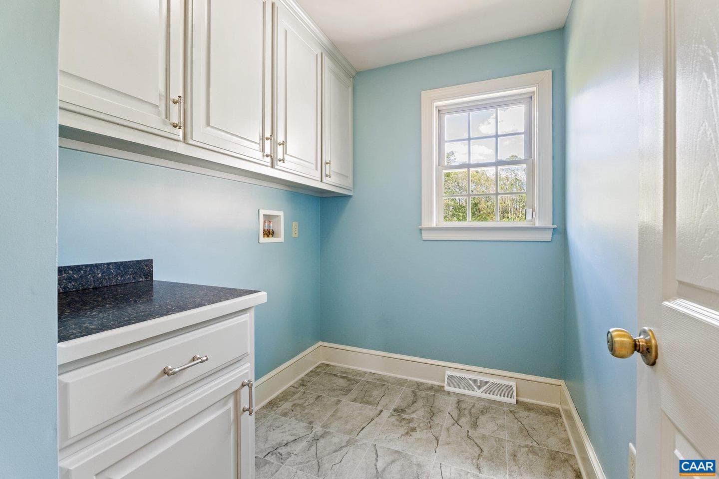 884 Pleasant Gap Dr photo 32