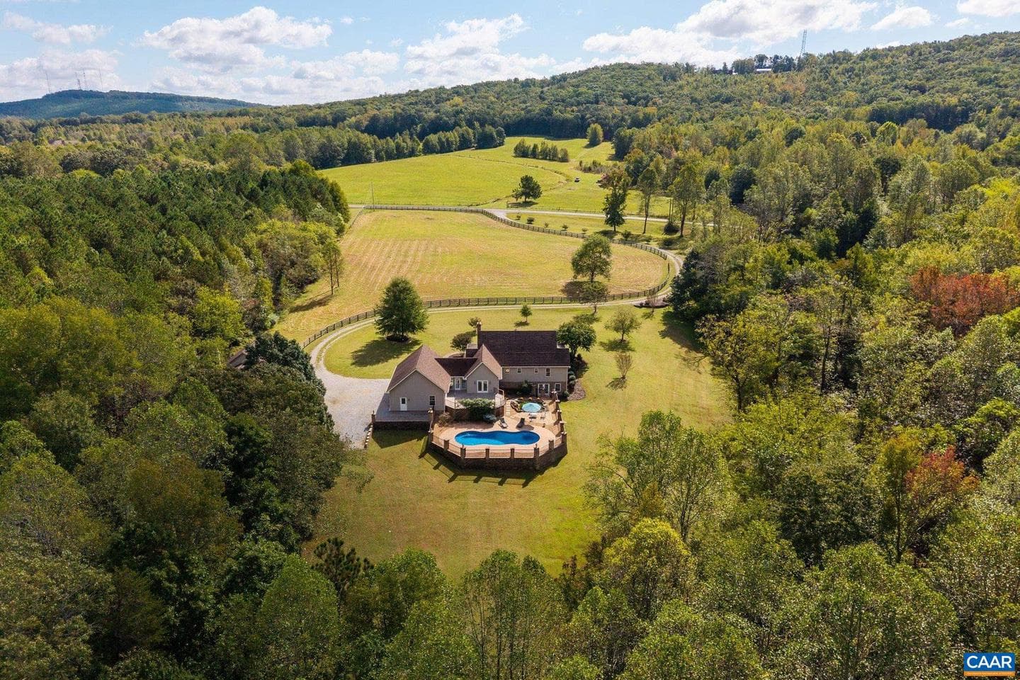 884 Pleasant Gap Dr photo 5
