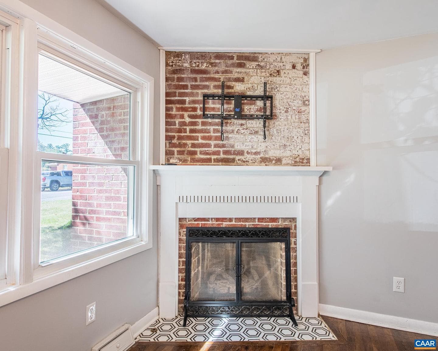 1837 S. Talbott Pl photo 8