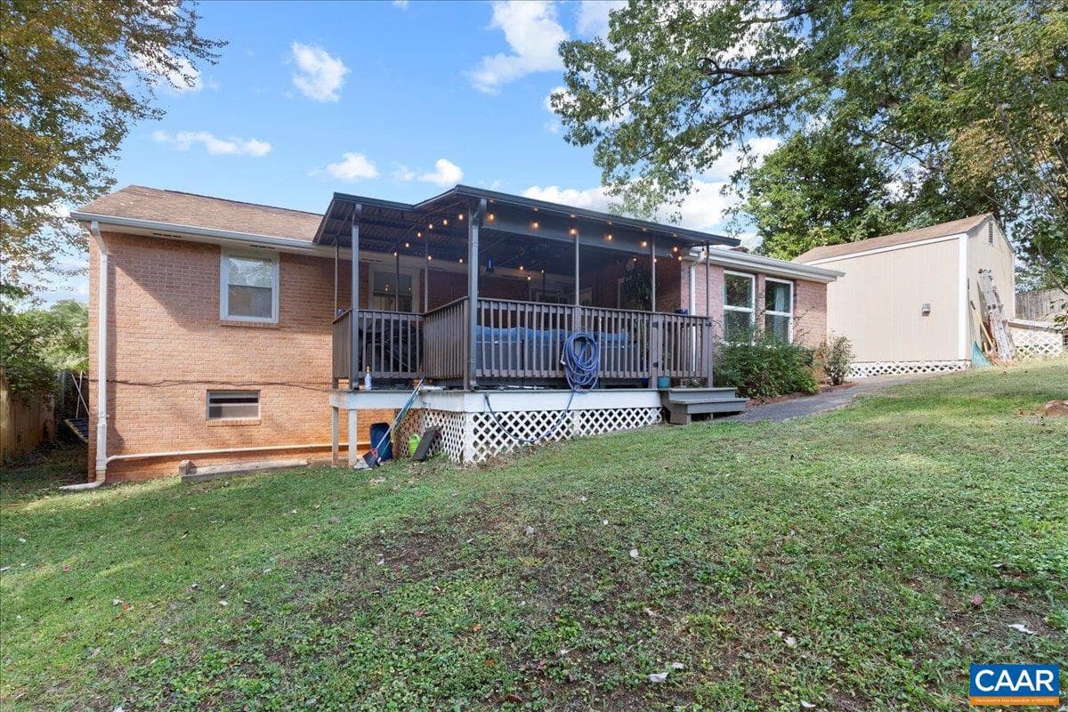 114 Olinda Dr photo 49