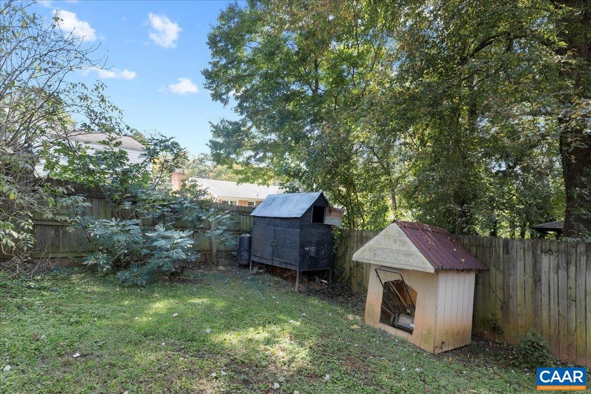 114 Olinda Dr photo 52