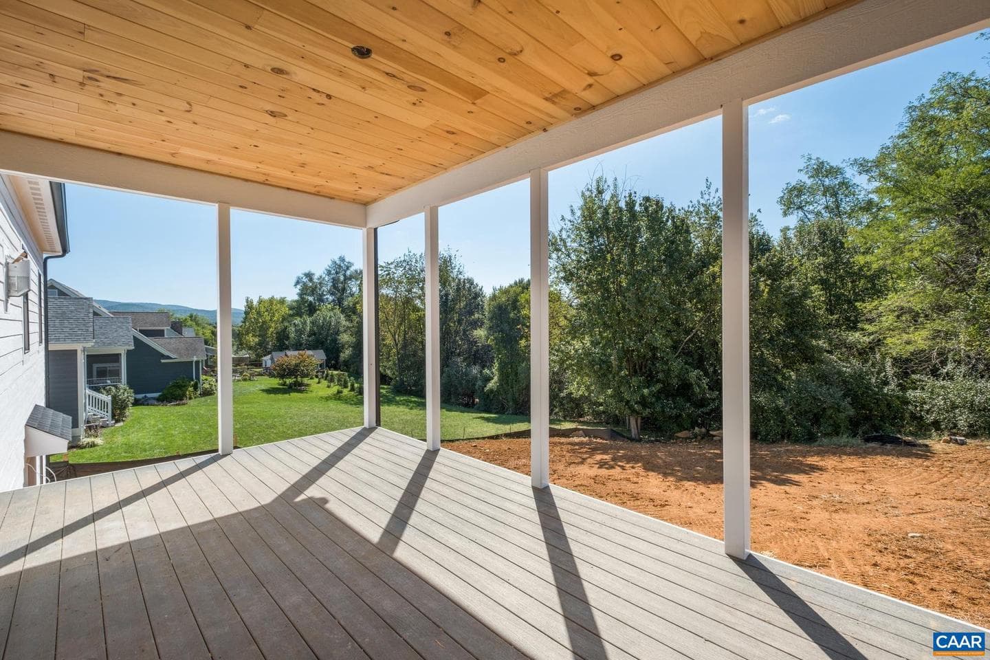 2524 Belvue Rd photo 23