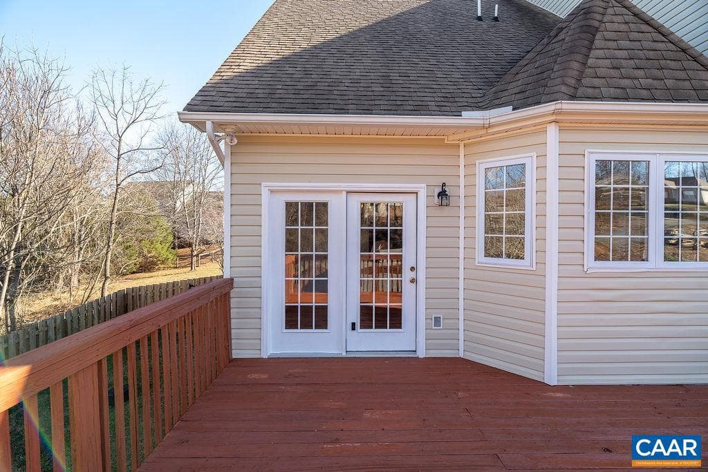 249 Willow Creek Dr photo 30