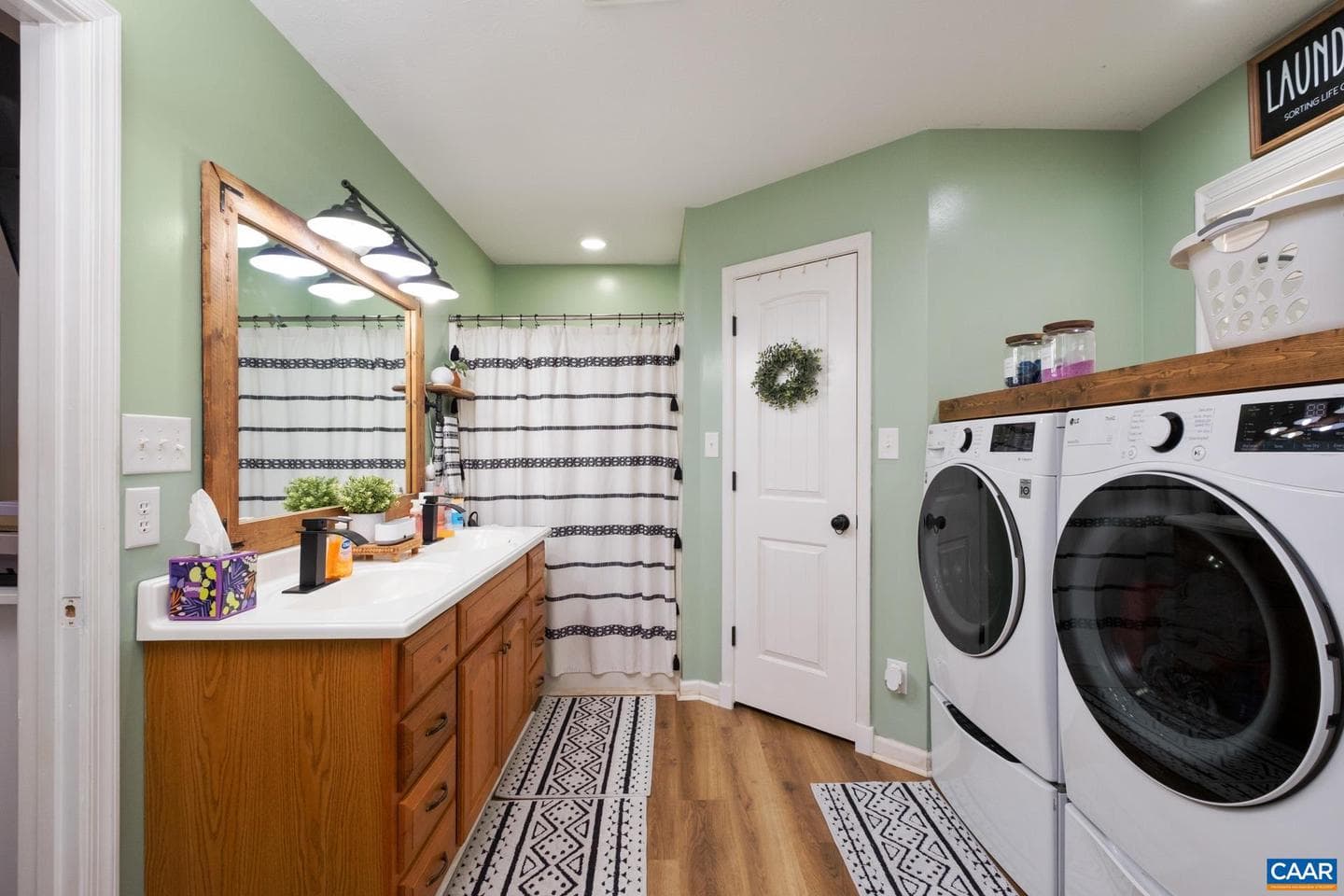 1196 Howardsville Tpke photo 23