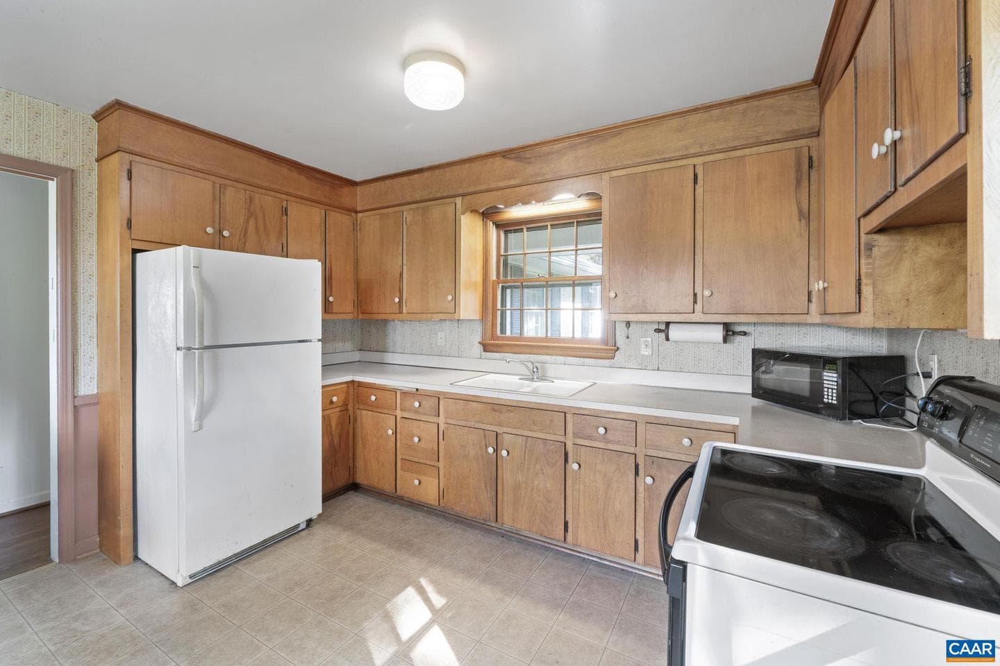 9281 Dick Woods Rd photo 11
