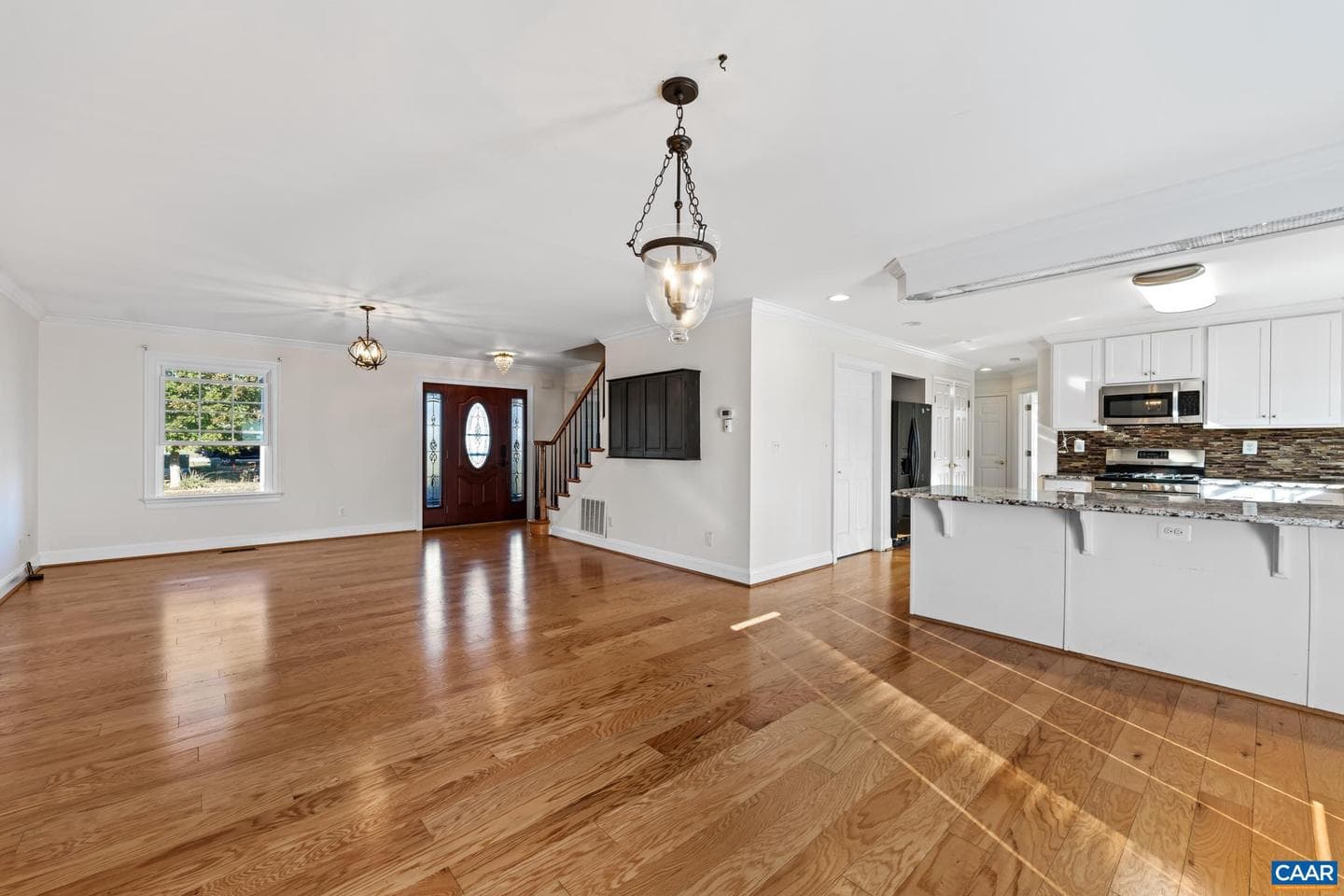 478 Rosewood Dr photo 7