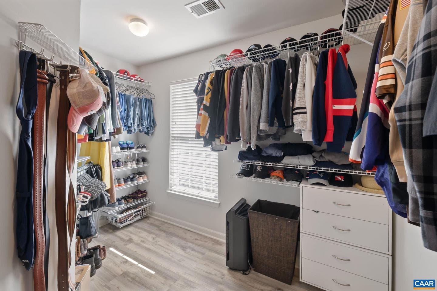 10109 Pond Ct photo 32