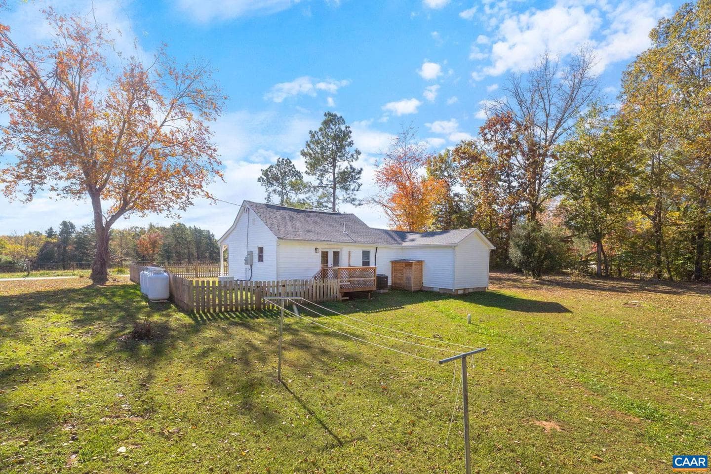 874 James River Rd photo 5