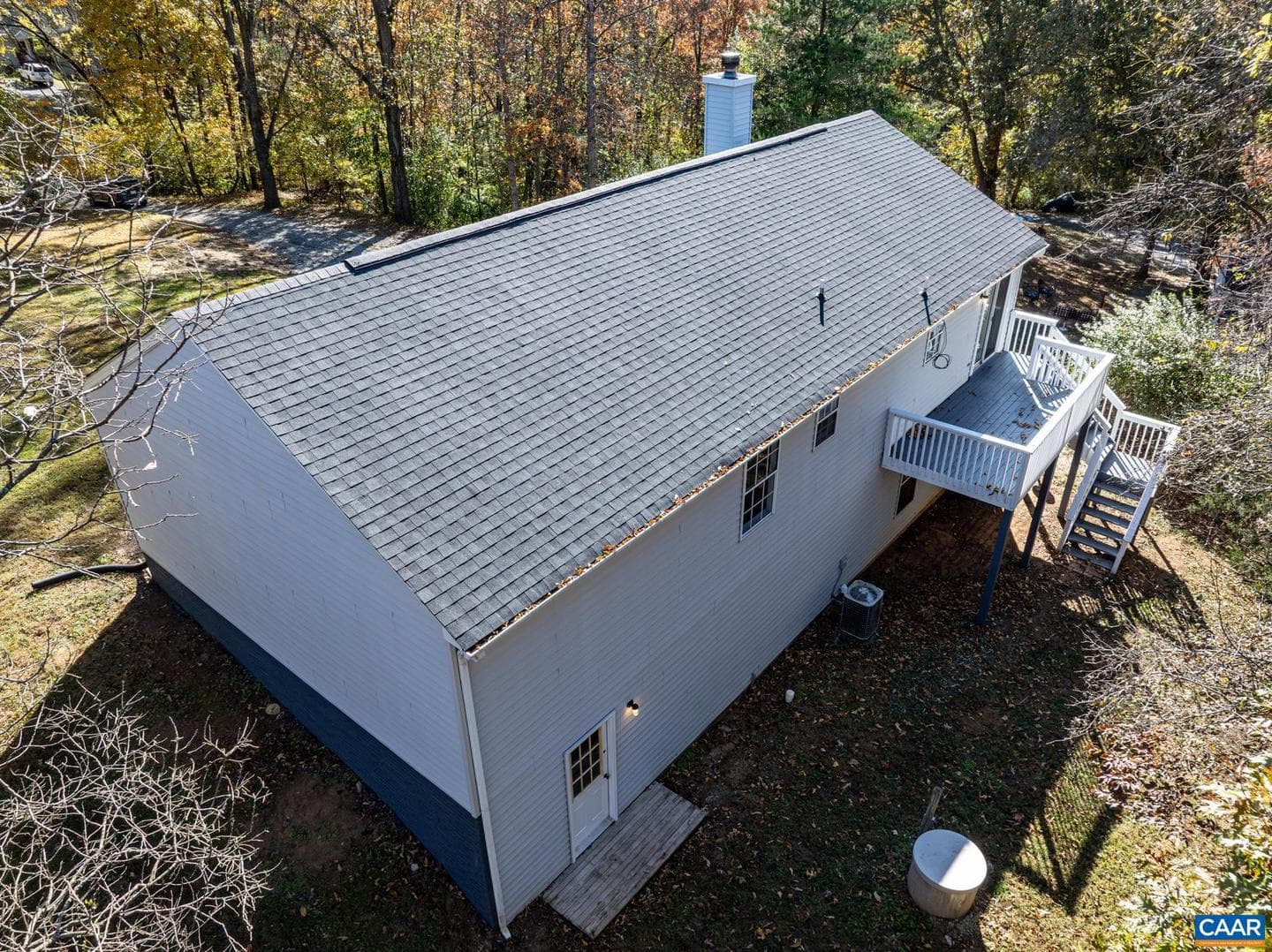 736 Jonquil Rd photo 25