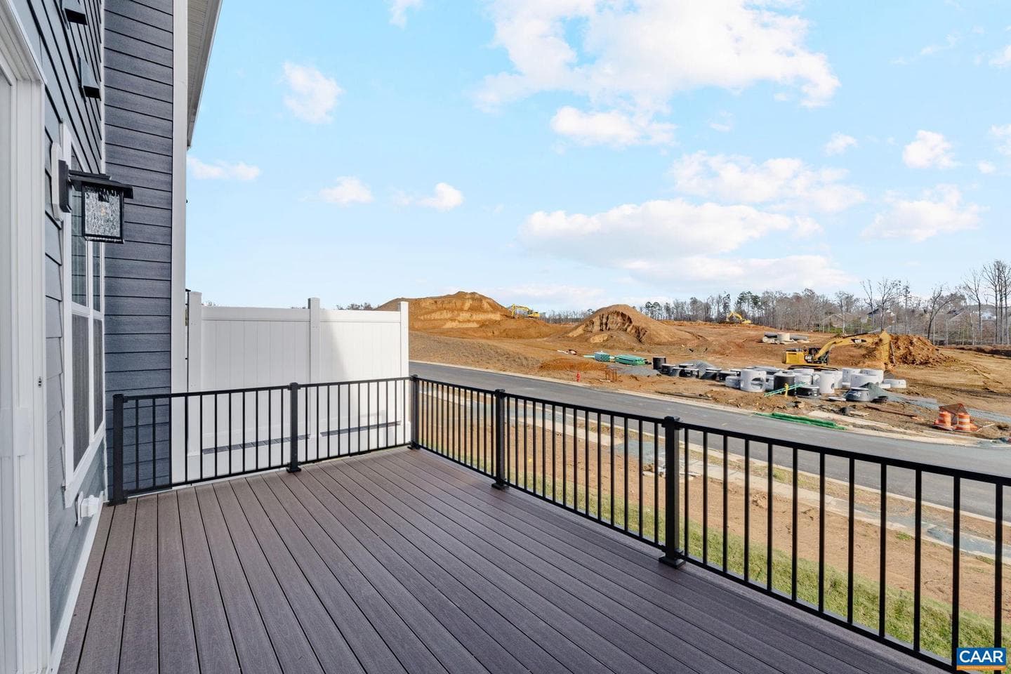4044 Talen Ln photo 9
