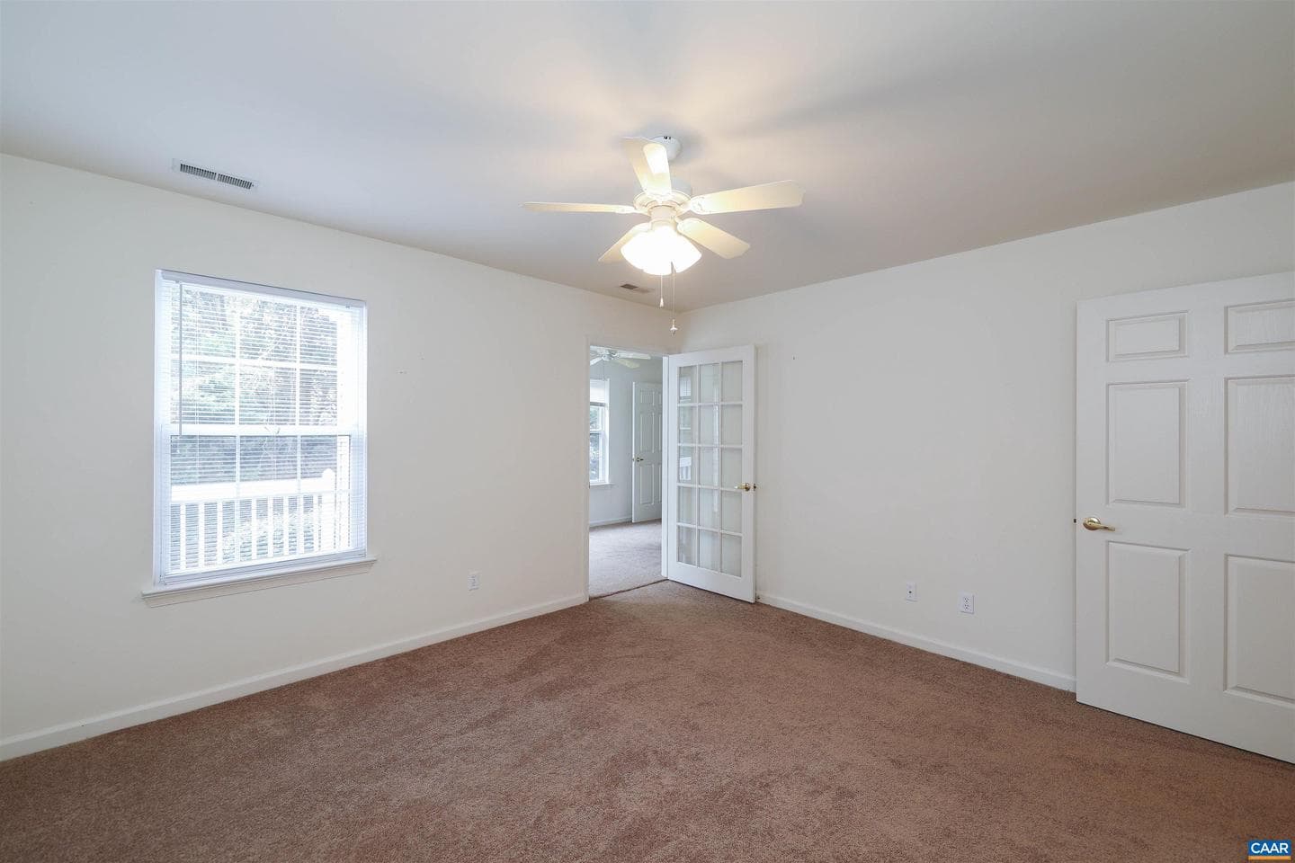 1422 Lilac Ct photo 12
