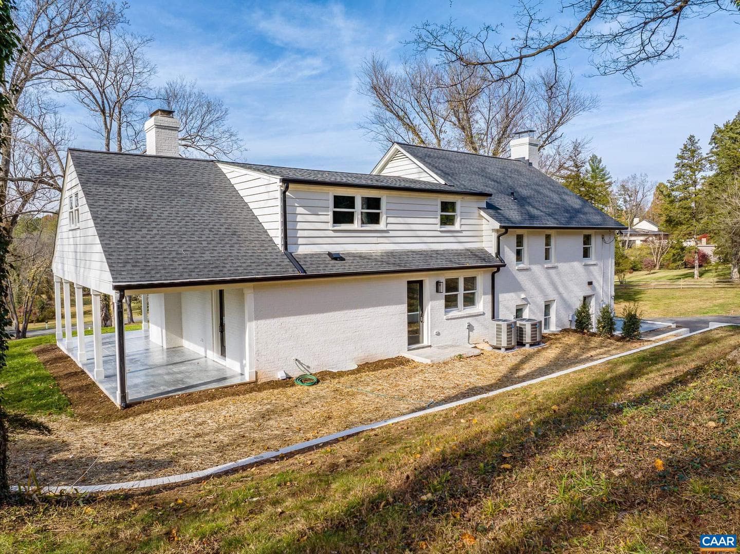 49 Canterbury Rd photo 52