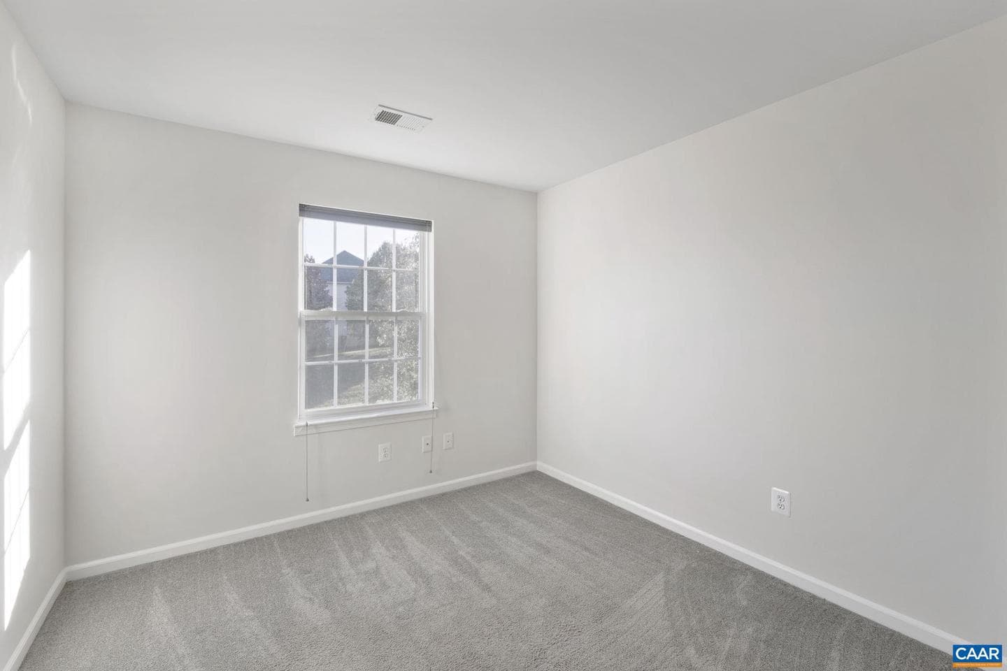 10137 Spring Dr photo 28