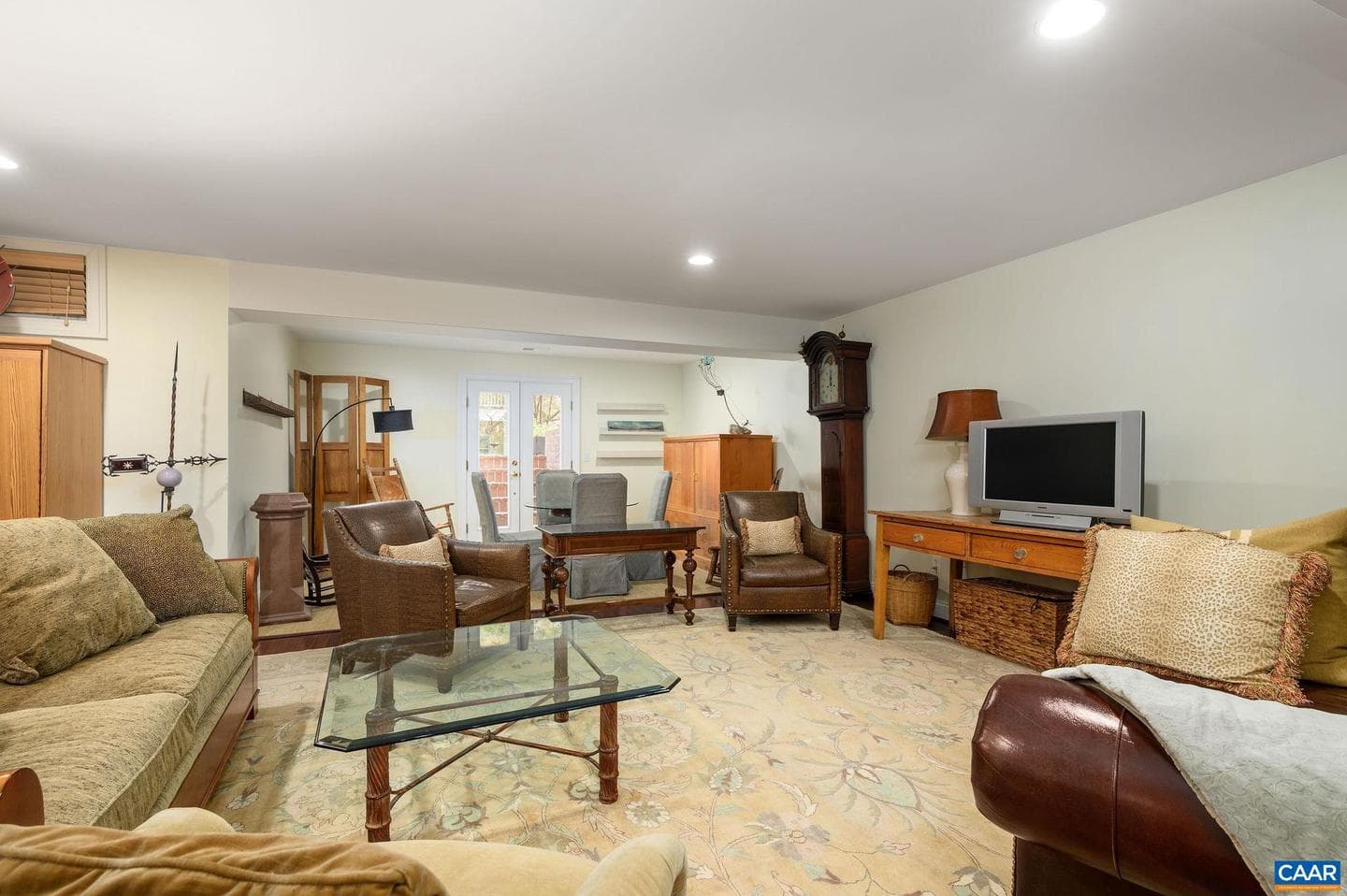 824 Colridge Dr photo 32