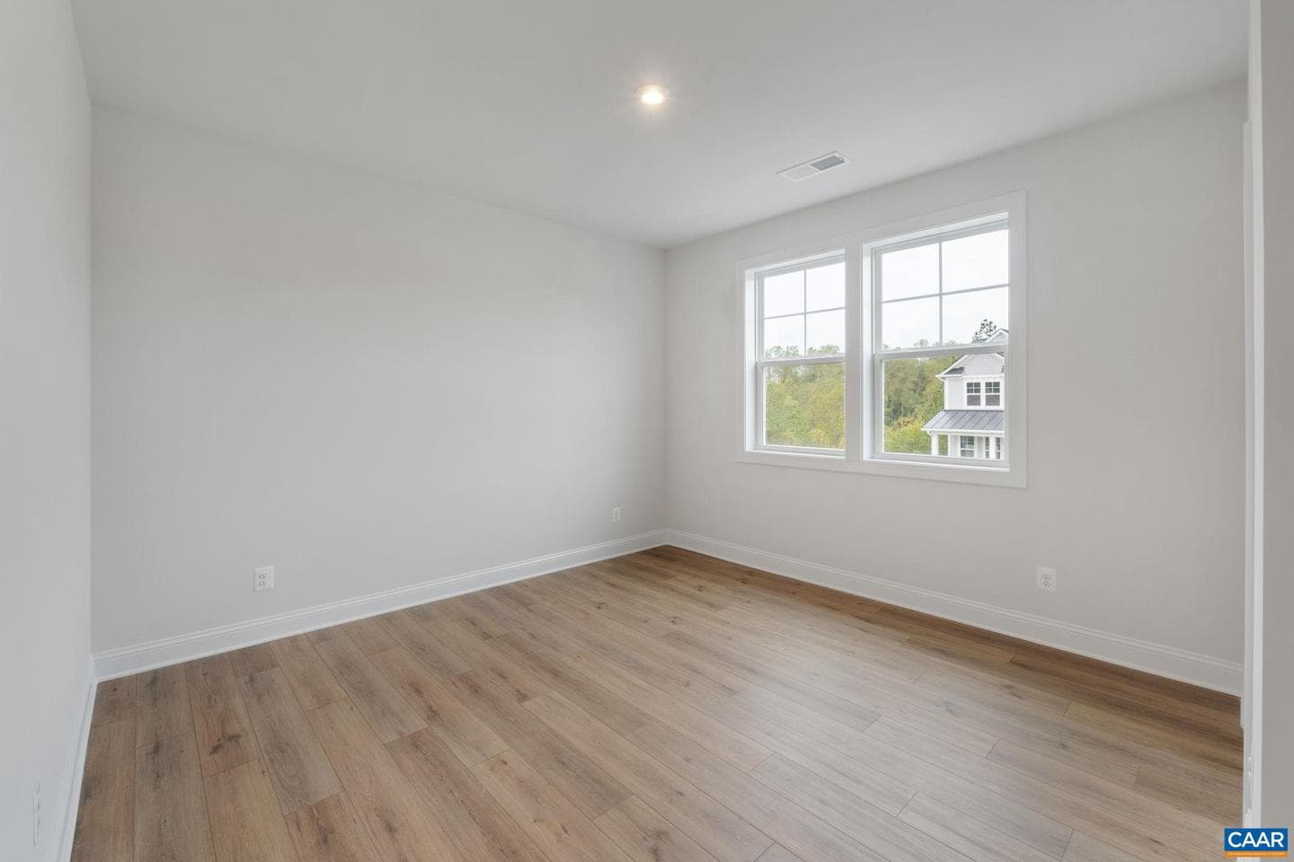 109c Marcella St photo 33