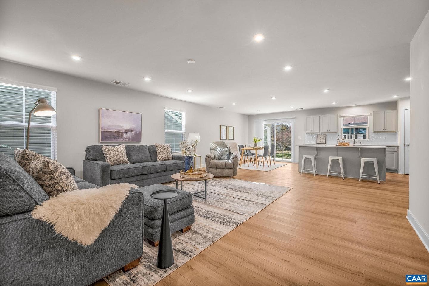 108 White Sands Blvd photo 4