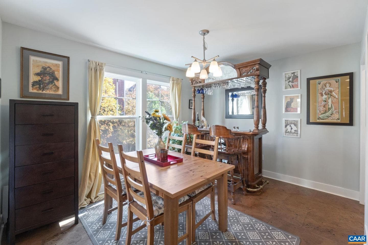 1450 Avon St photo 10