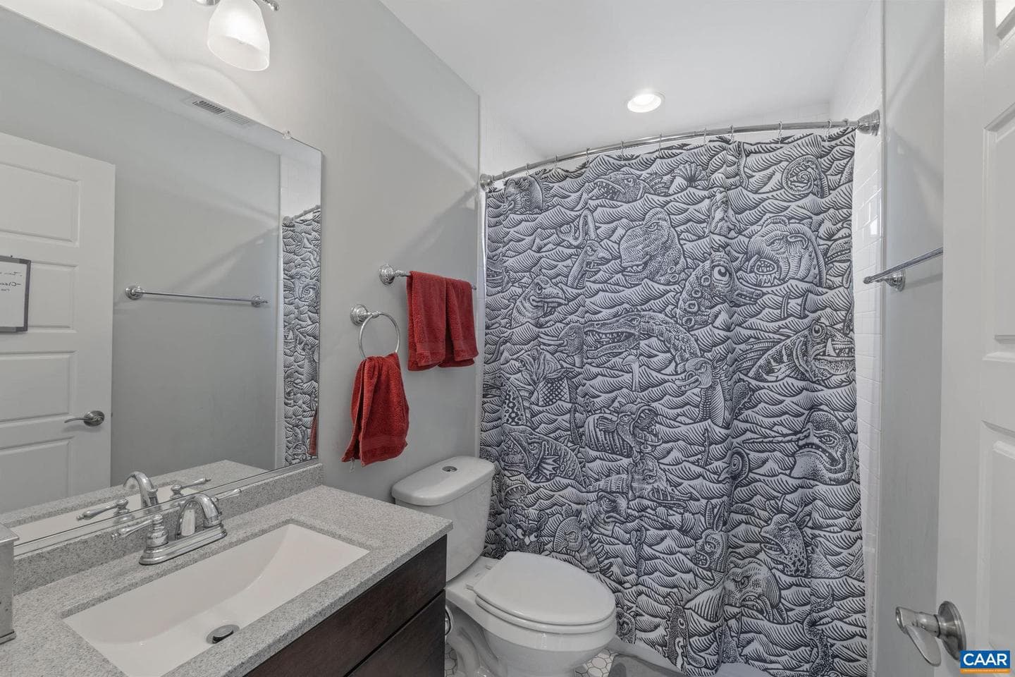 1450 Avon St photo 19
