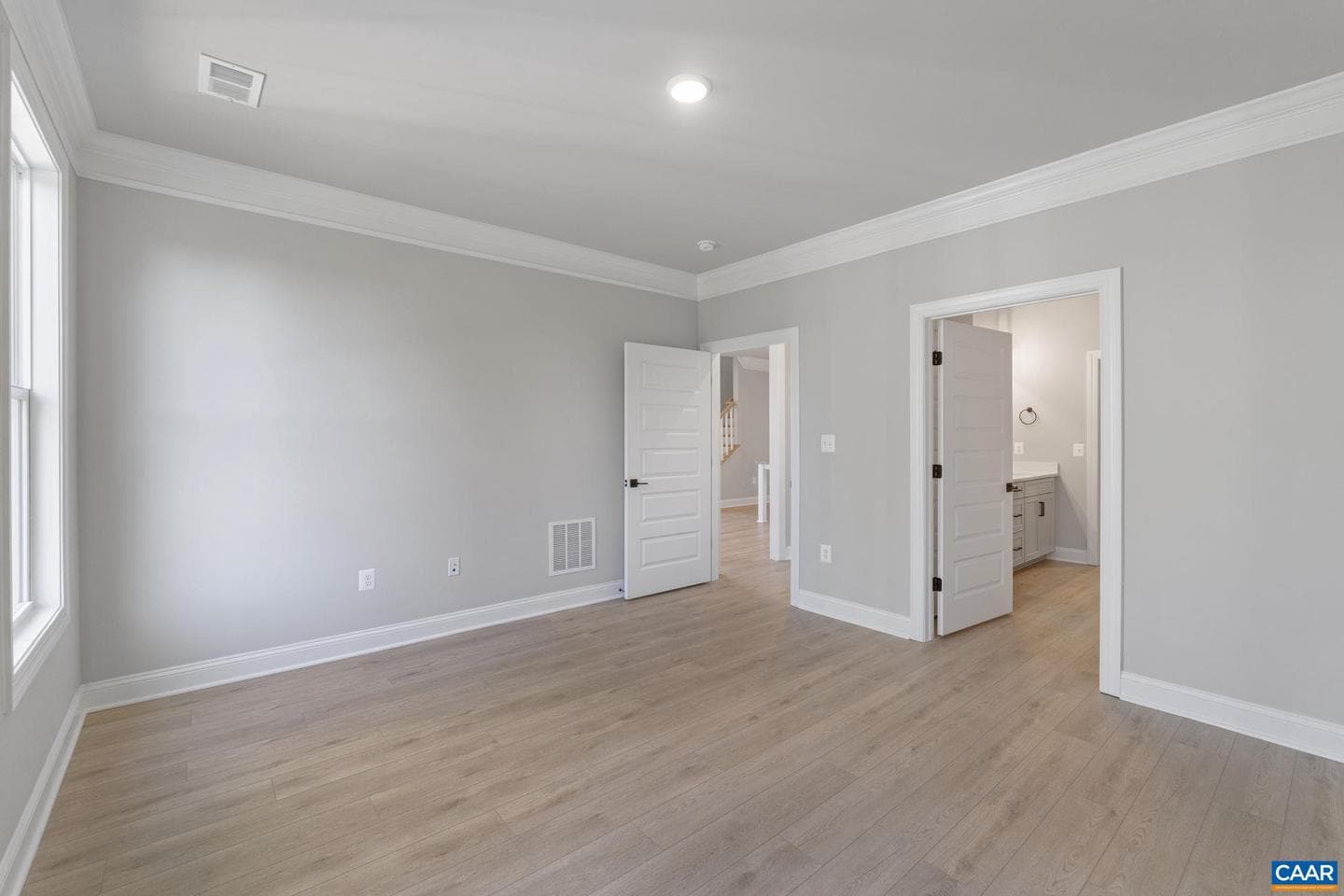 112 Sunbird Ln photo 30