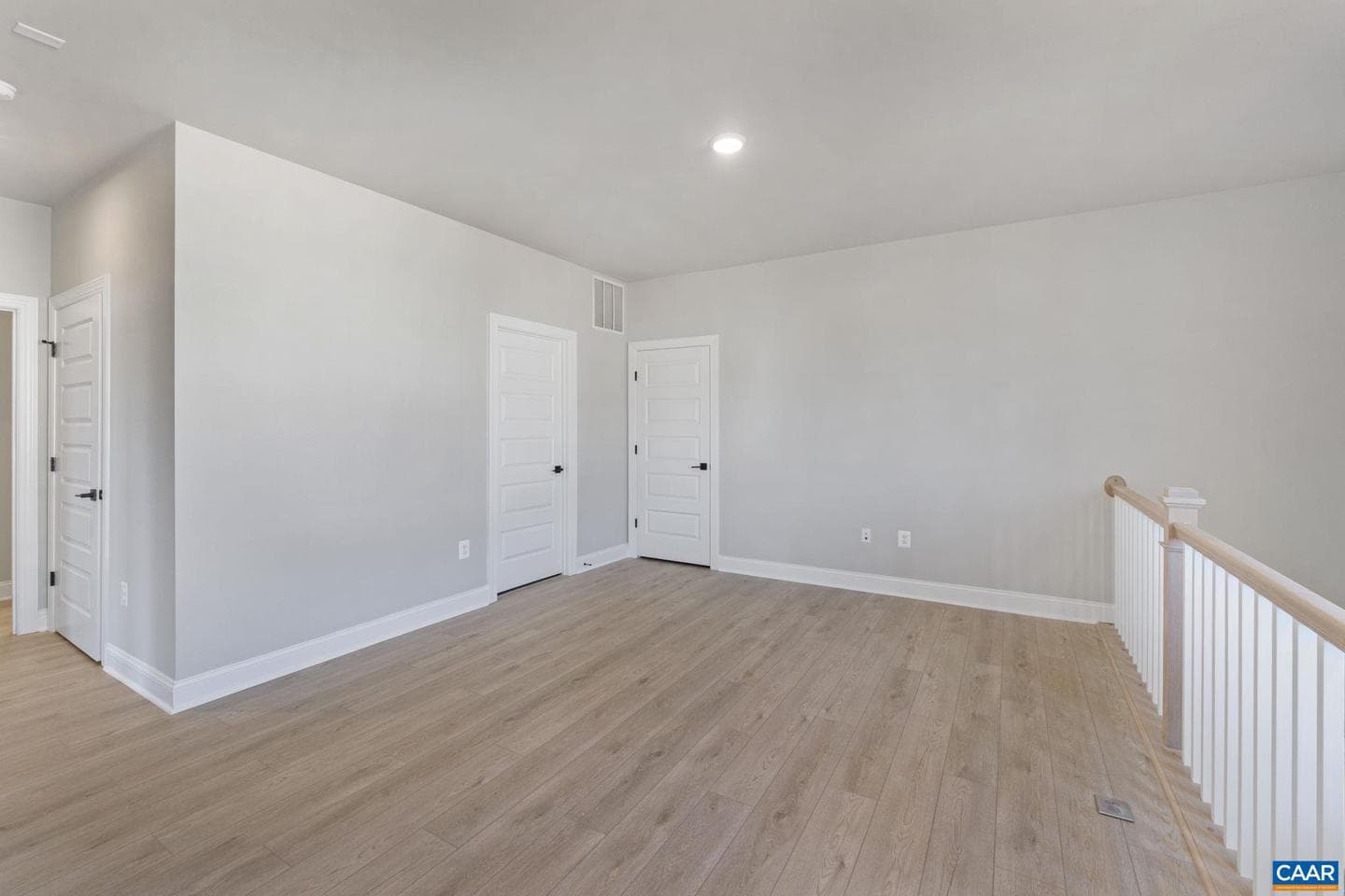 112 Sunbird Ln photo 37