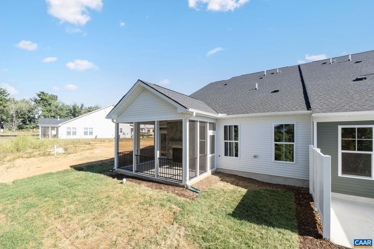 112 Sunbird Ln photo 53