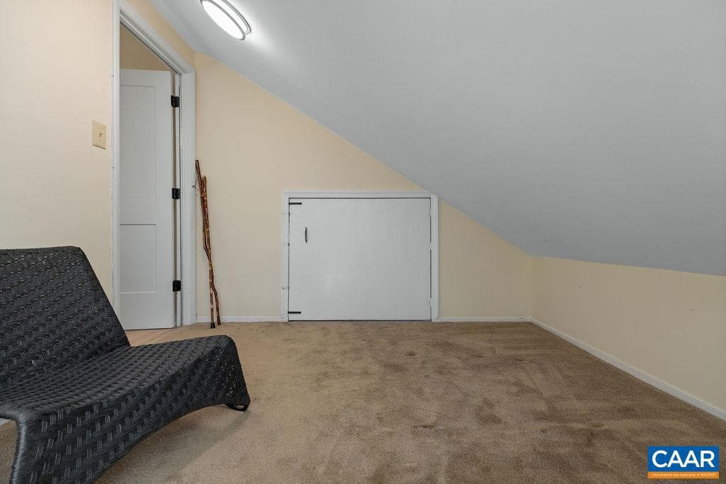 731 Laurelwood Condos photo 13