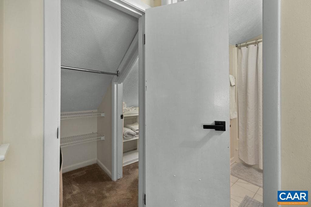 731 Laurelwood Condos photo 21