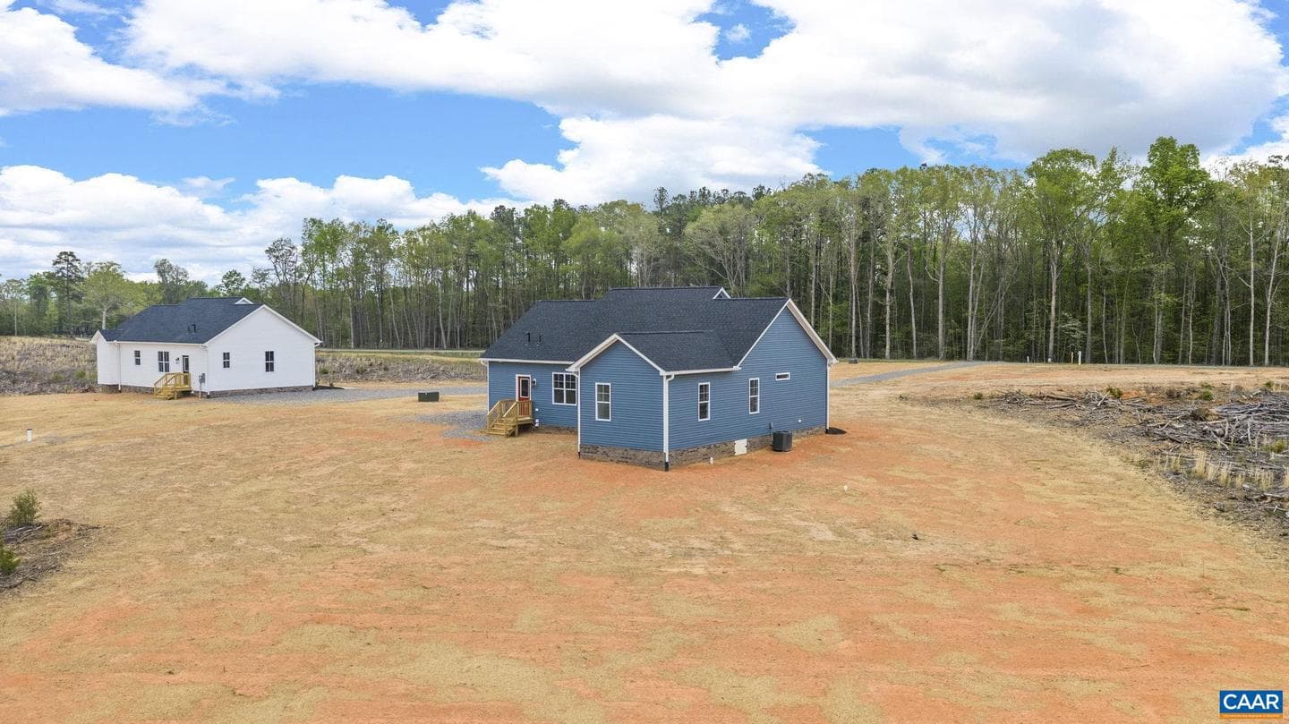 355 Happy Hollow Rd photo 21