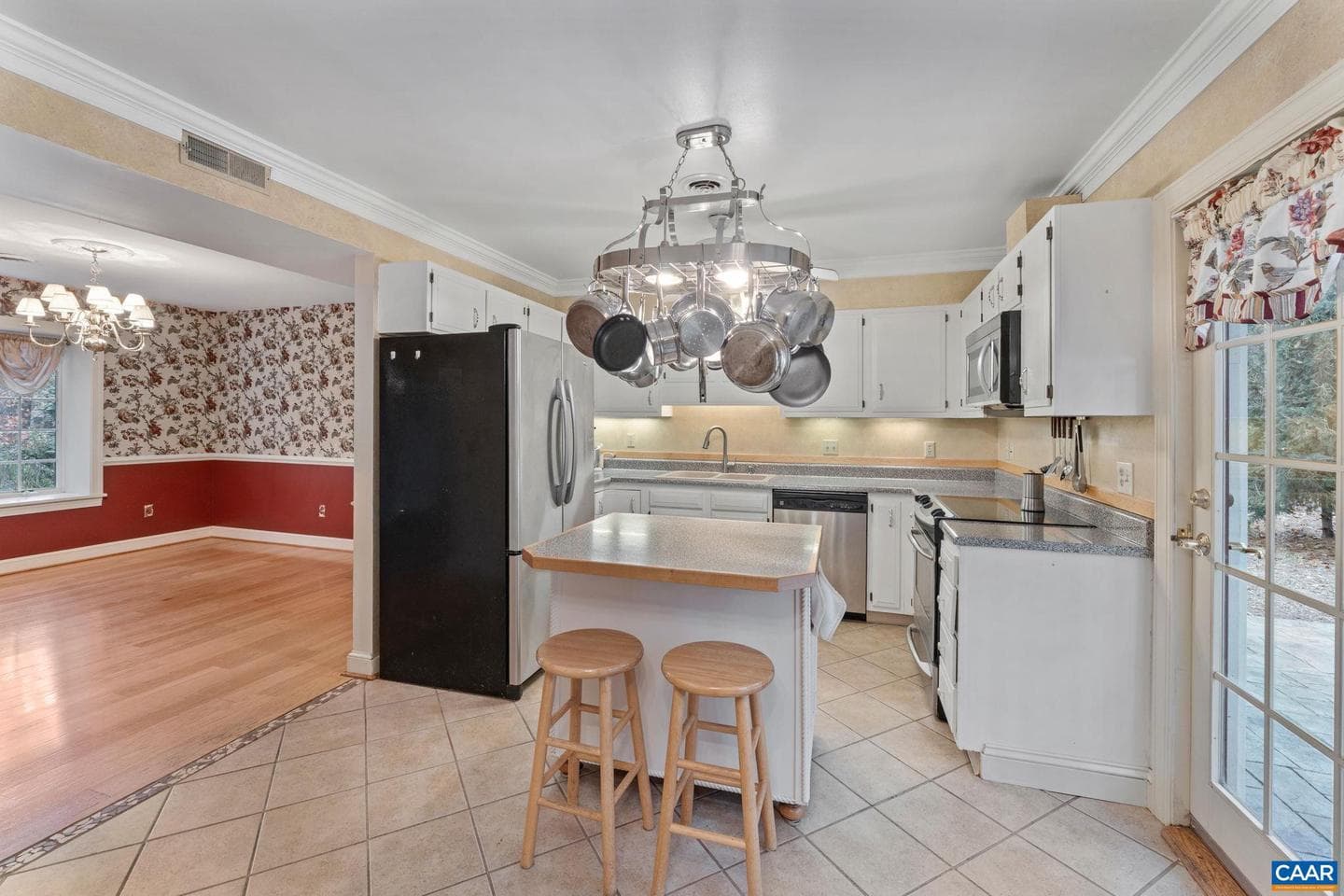 4220 Paddock Cir photo 18