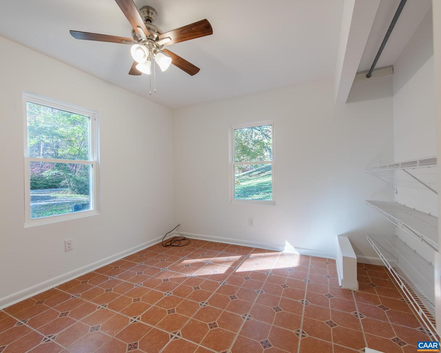 3189 James River Rd photo 13