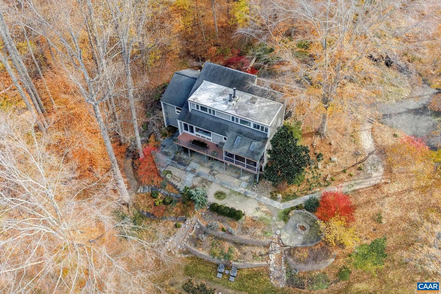 407 Broad Axe Rd photo 9