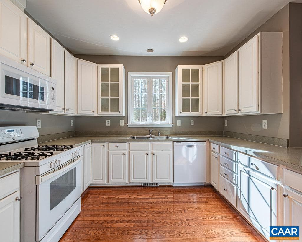228 Antioch Springs Ln photo 10