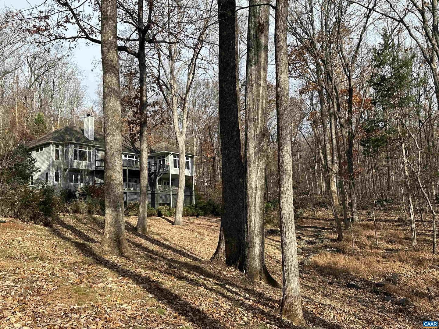 423 Foothills Dr photo 3