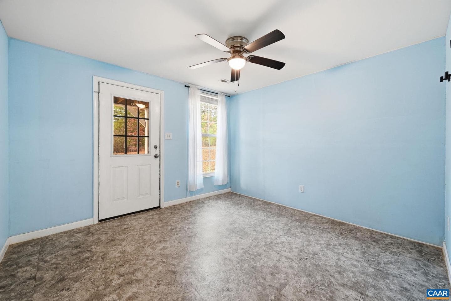 2093 Swift Run Rd photo 35