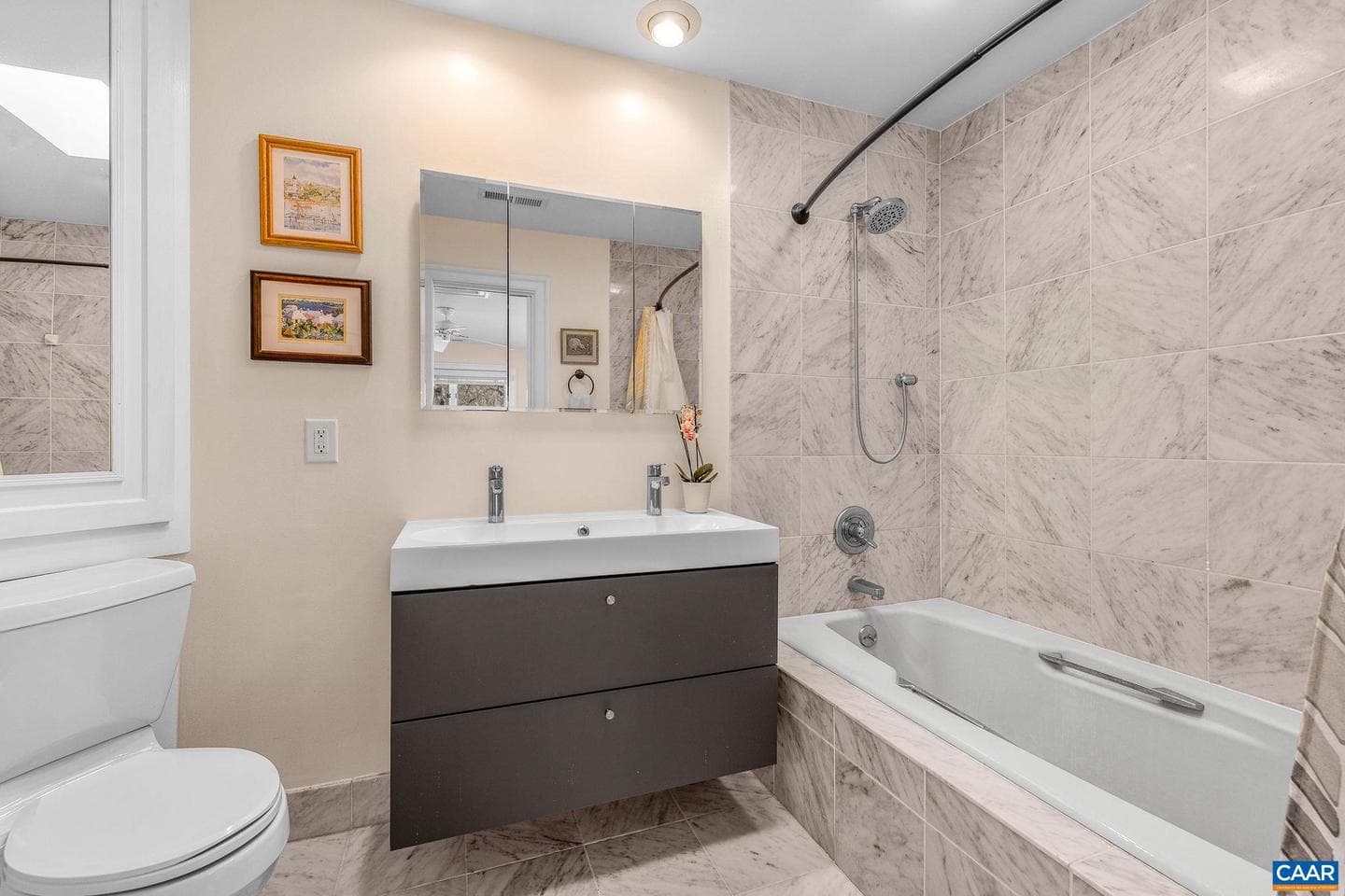 987 Rodes Farm Dr photo 33
