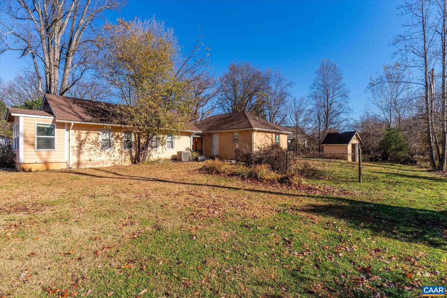 989 & 991 Crozet Ave photo 12