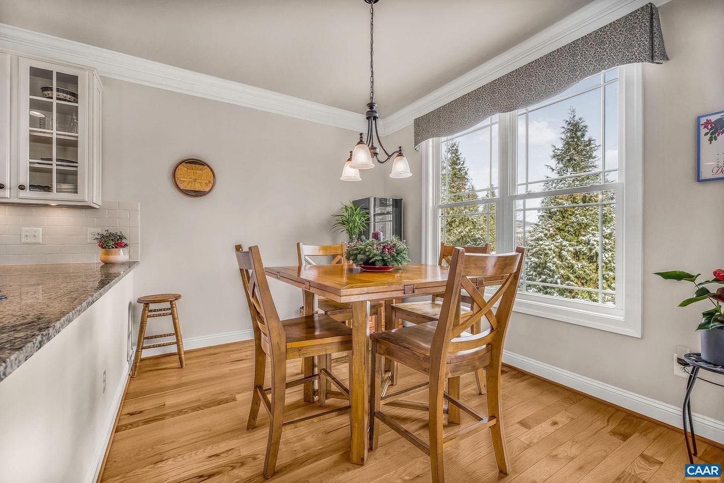2449 Pendower Ln photo 17