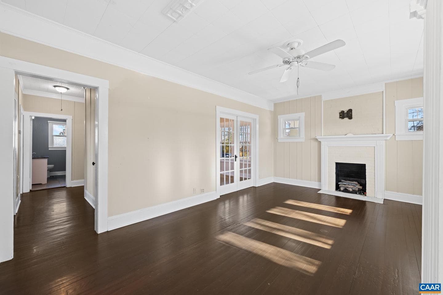 1503 Central Plains Rd photo 2