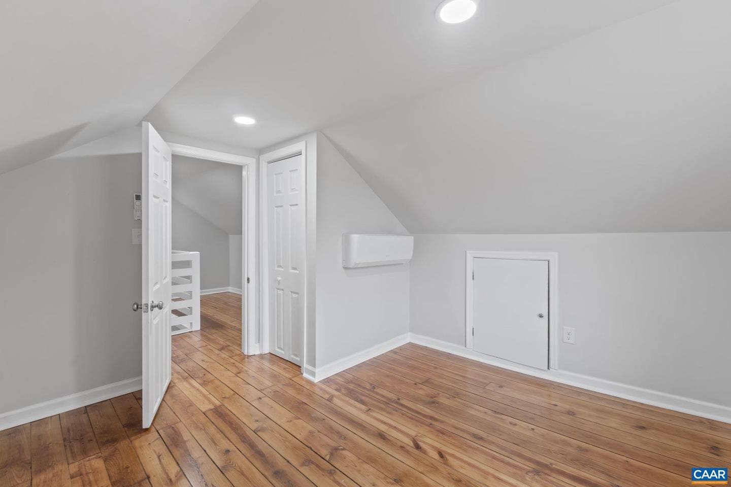 4292 West River Rd photo 24