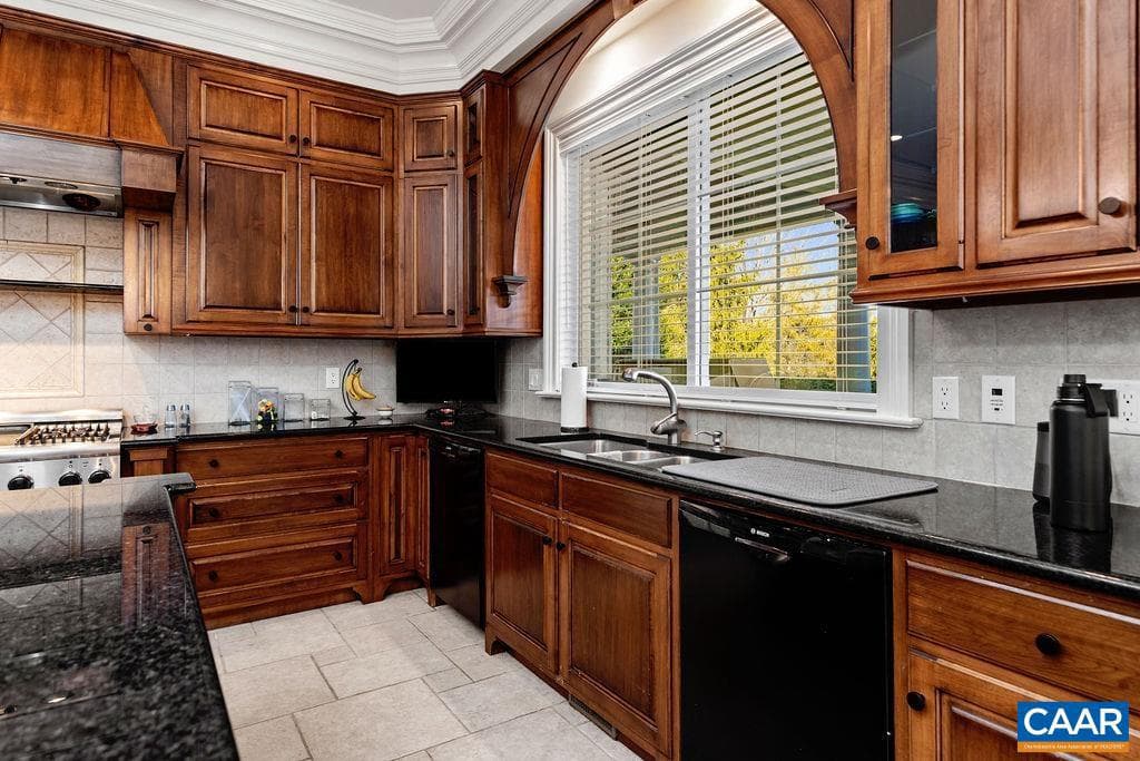1310 Monocan Dr photo 23