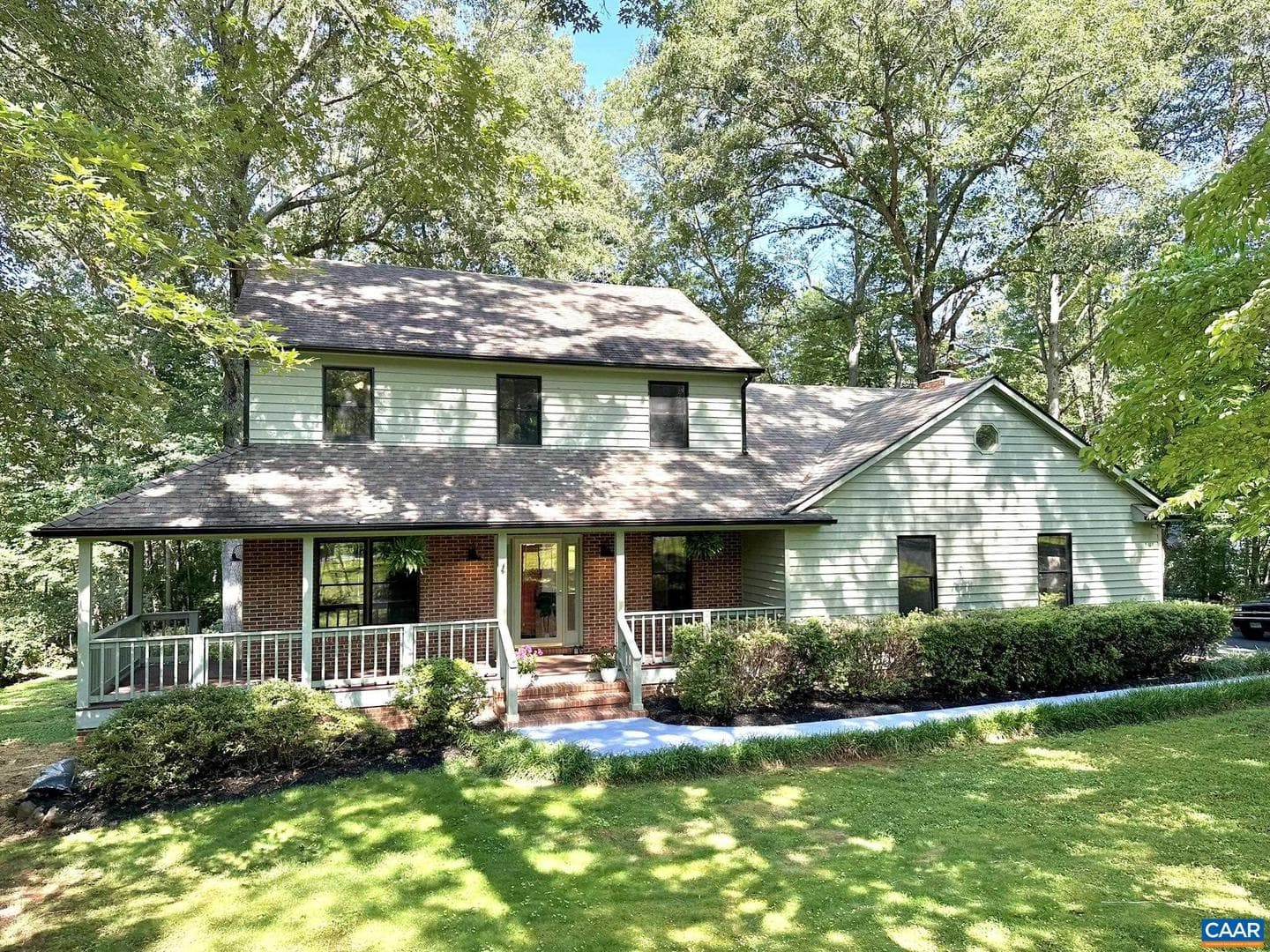 439 Deer Dr