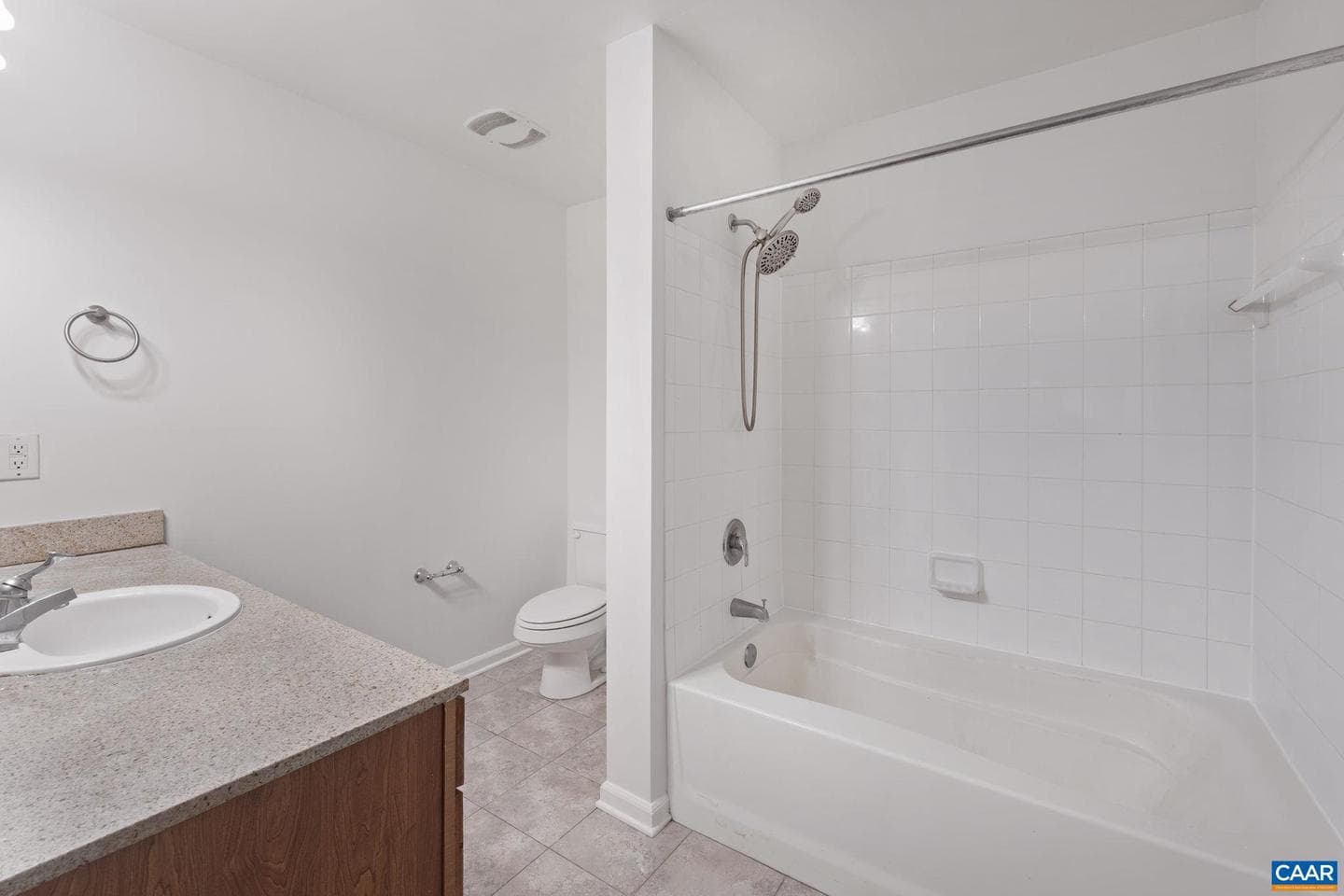 765 Walker Sq #1a photo 18