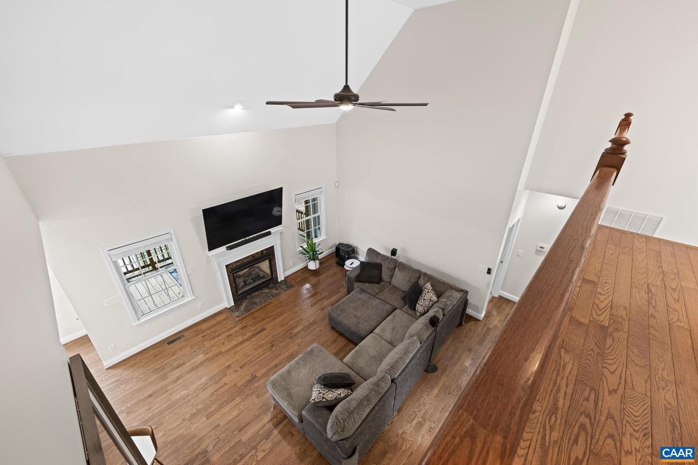 214 Toms Rd photo 32