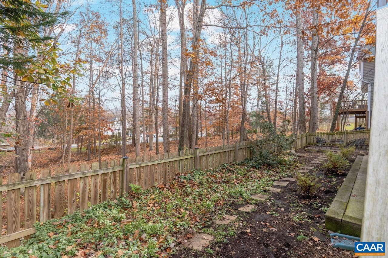 959 Grayson Ln photo 34