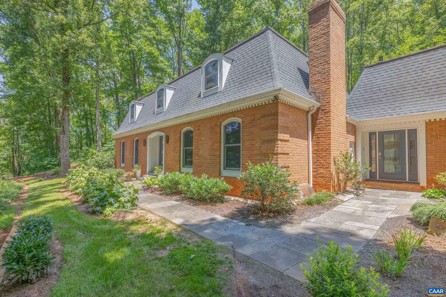 450 David Rd photo 3
