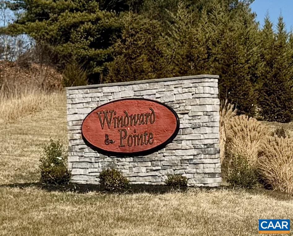 189 Windsor Dr photo 74