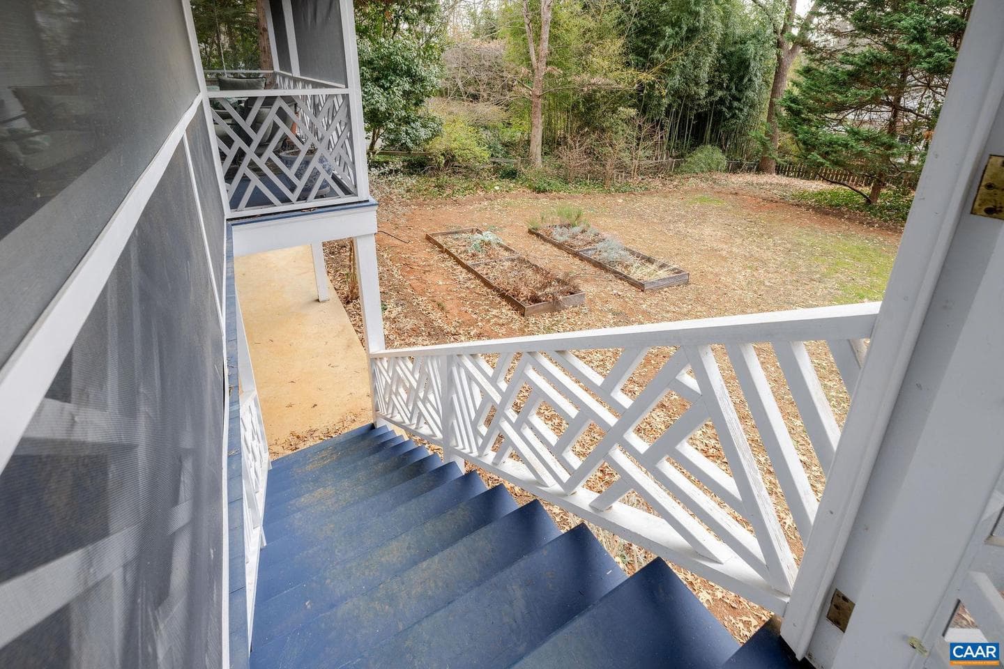 810 Tunlaw Pl photo 18