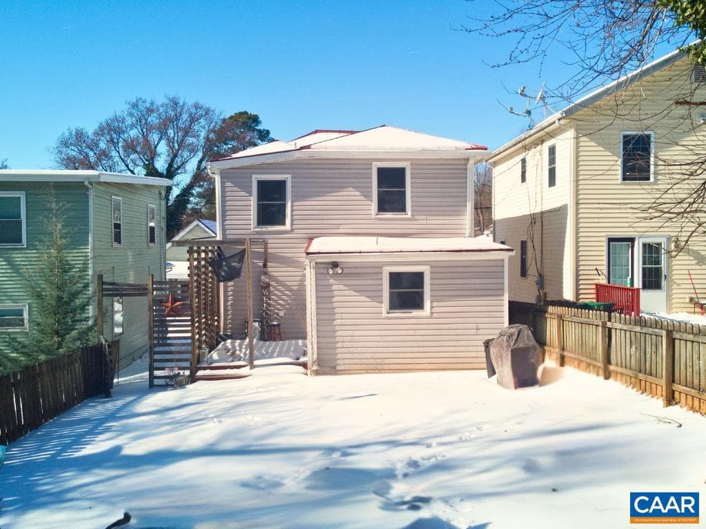 352 NW 10 1/2 St photo 5