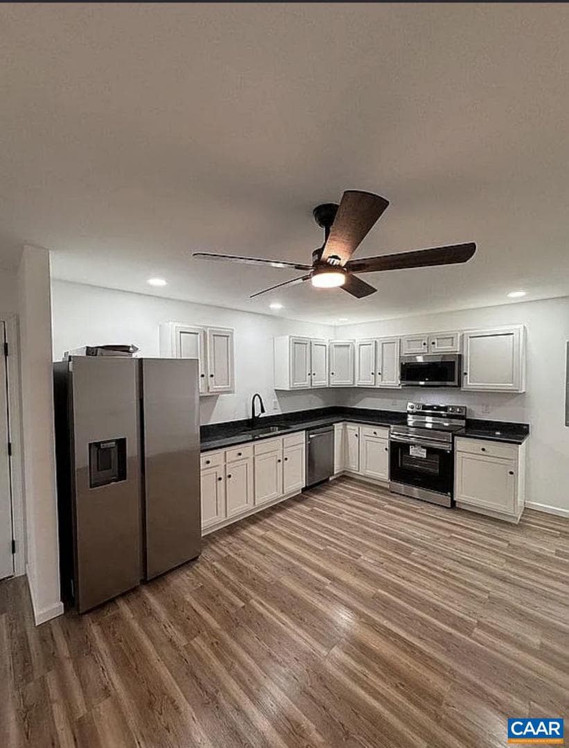 16033 Weakley Dr photo 5